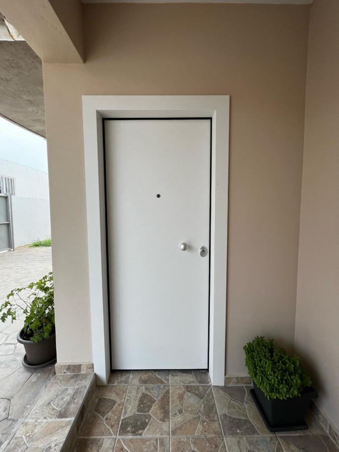 Lmj Apartments Artemida  Exterior photo